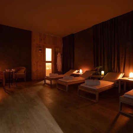 Besnate B&B Quattro Stagioni Charme And Wellness מראה חיצוני תמונה